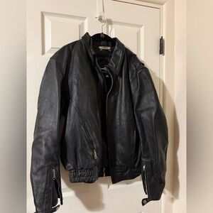 Genuine Roadkrome black leather jacket. Great condition. Size L. Motorcycle.